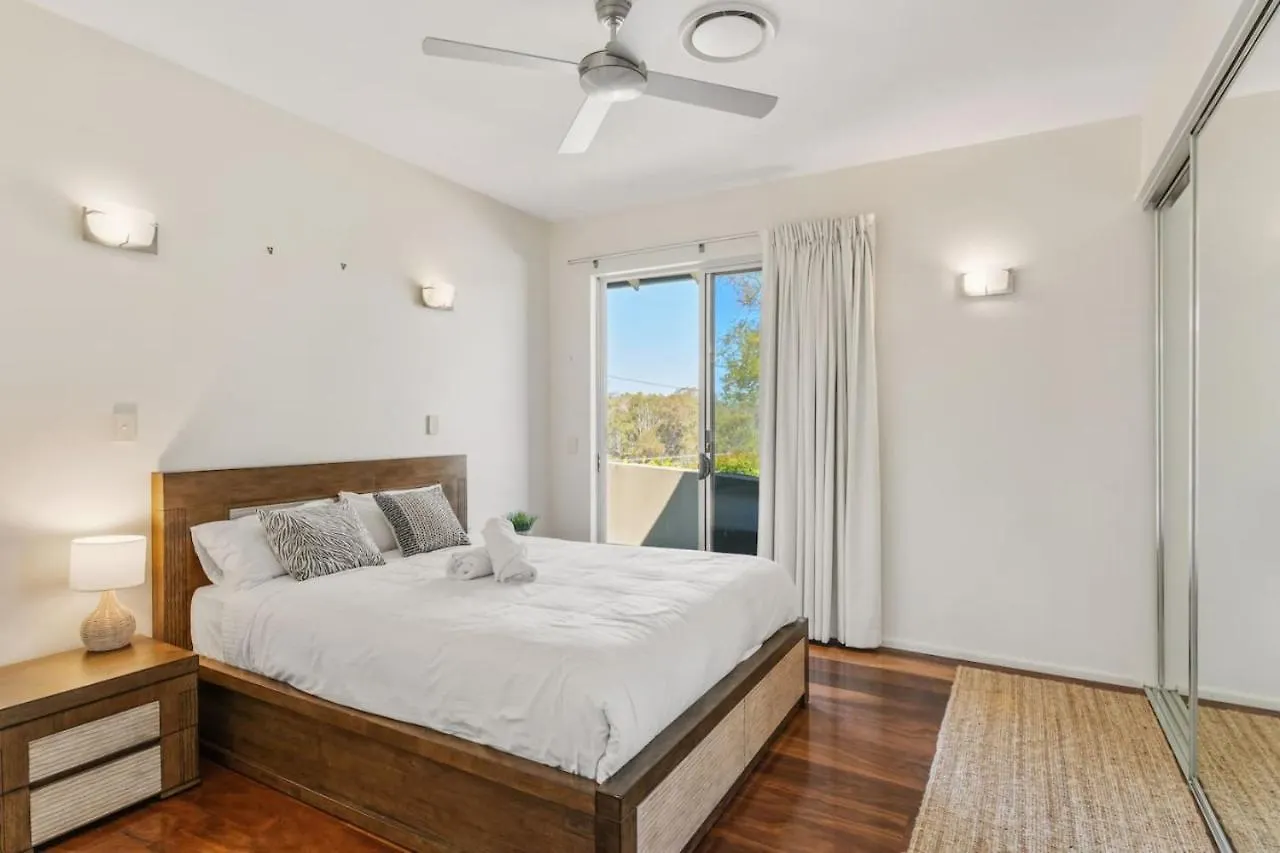 Mountain Majesty With Poolside Relaxing Getaway Villa Tamborine 0*,  Australia